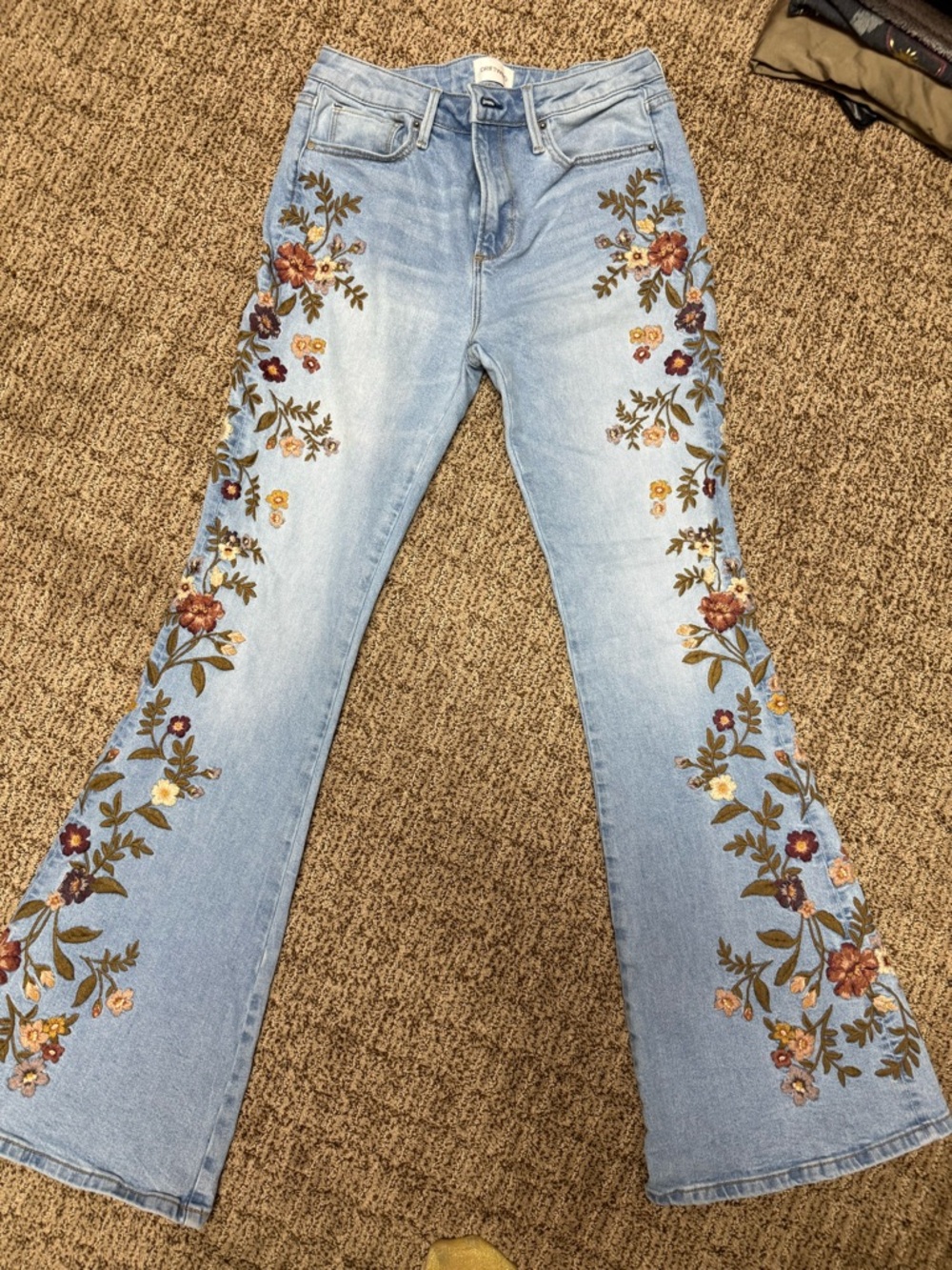 Sundance - Driftwood Light Blue Floral Embroidered Flare Jeans 27/28